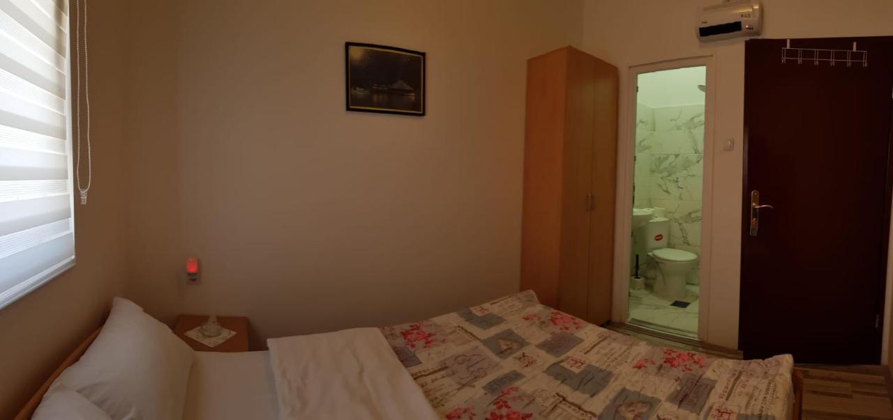 Tabacco Rooms Obrenovac  Екстериор снимка
