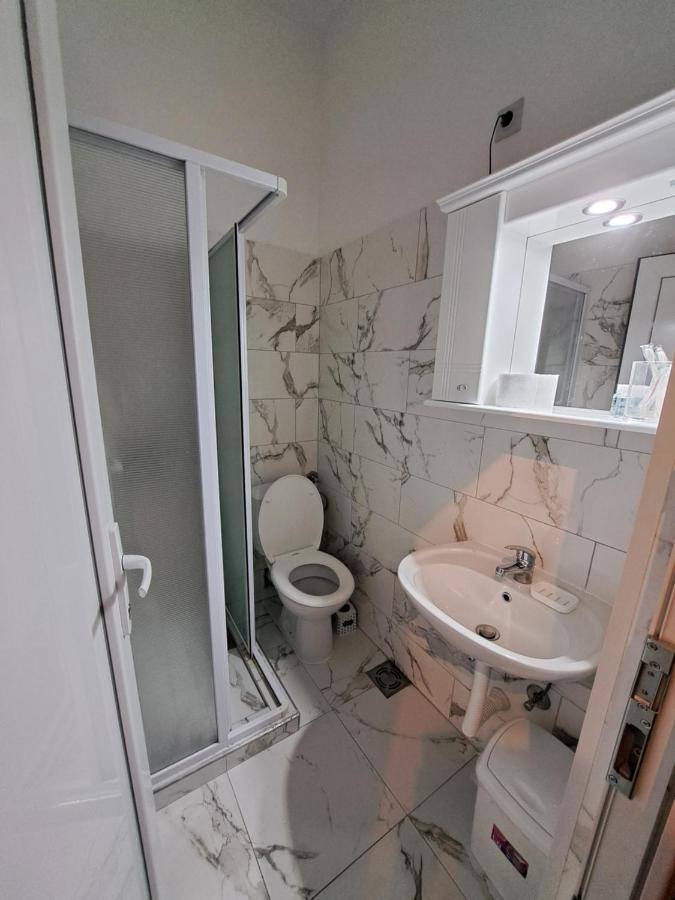 Tabacco Rooms Obrenovac  Екстериор снимка