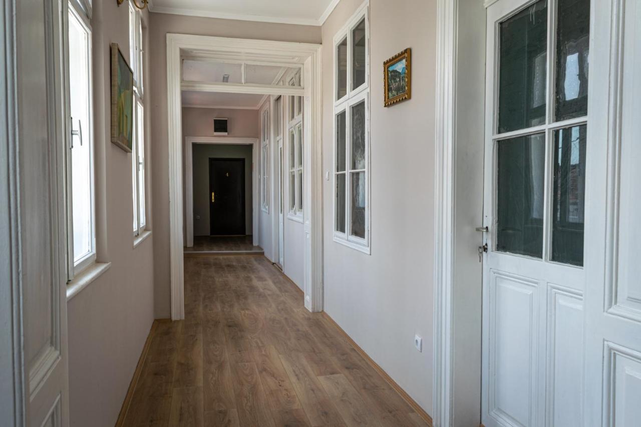 Tabacco Rooms Obrenovac  Екстериор снимка
