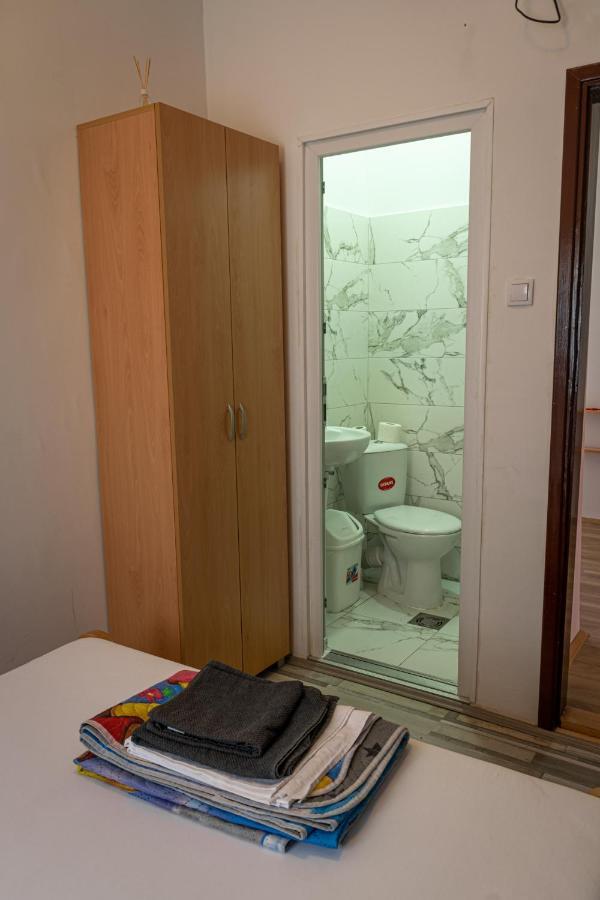 Tabacco Rooms Obrenovac  Екстериор снимка