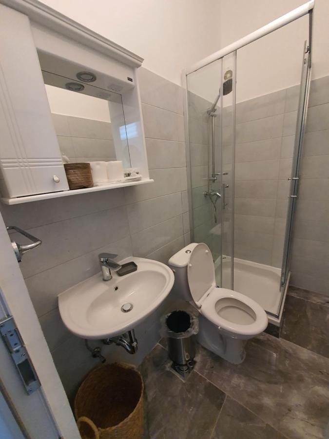 Tabacco Rooms Obrenovac  Екстериор снимка